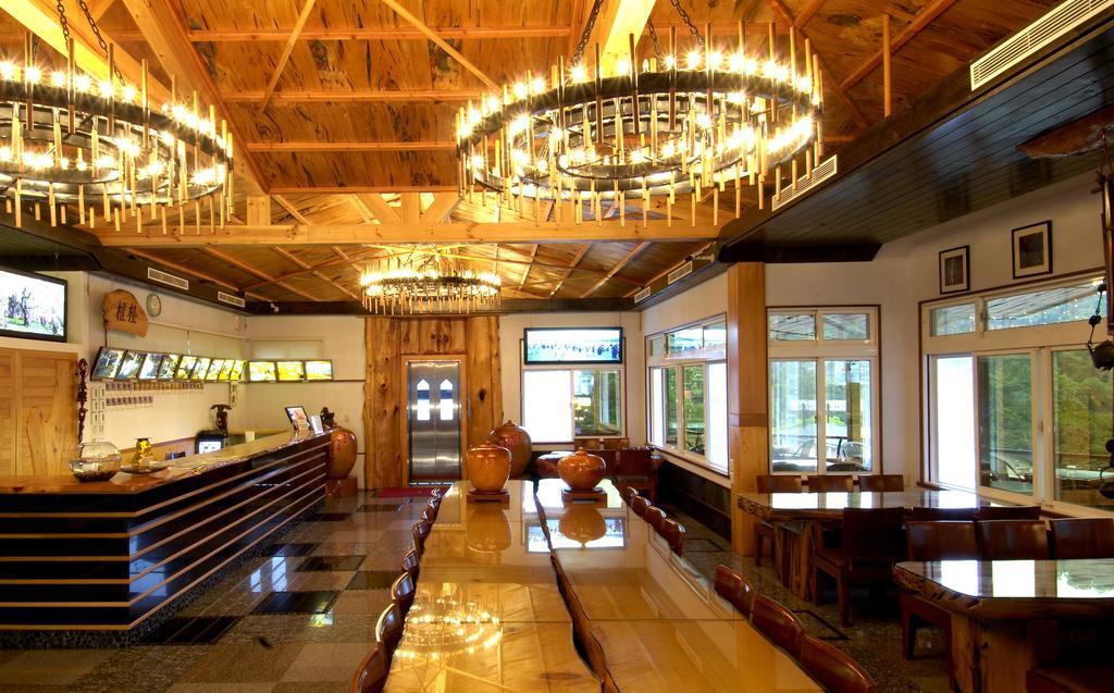 Sun Moon Bed& Breakfast Διαμέρισμα Wulai Εξωτερικό φωτογραφία