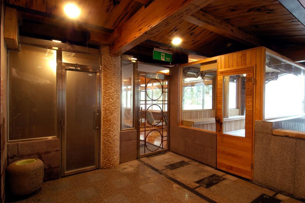 Sun Moon Bed& Breakfast Διαμέρισμα Wulai Εξωτερικό φωτογραφία
